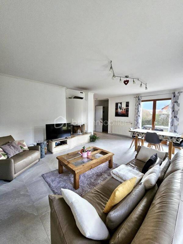 Maison 5 pièces 132 m² · à Doussard · 132 m² · 698 000 €