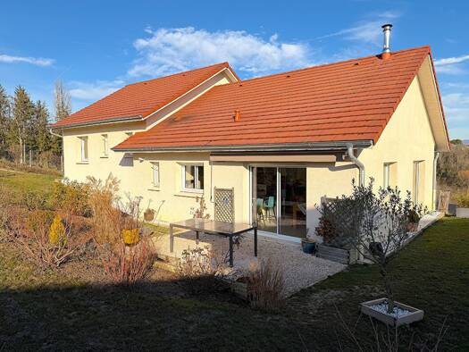 Maison à vendre 450 000 € 4 pièces 3 chambres 118 m² 1 039 m² de terrain Seyssel 01420