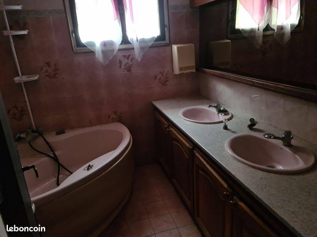 Appartement 4 pièces 45 m² · à Donzère · 45 m² · 950 €