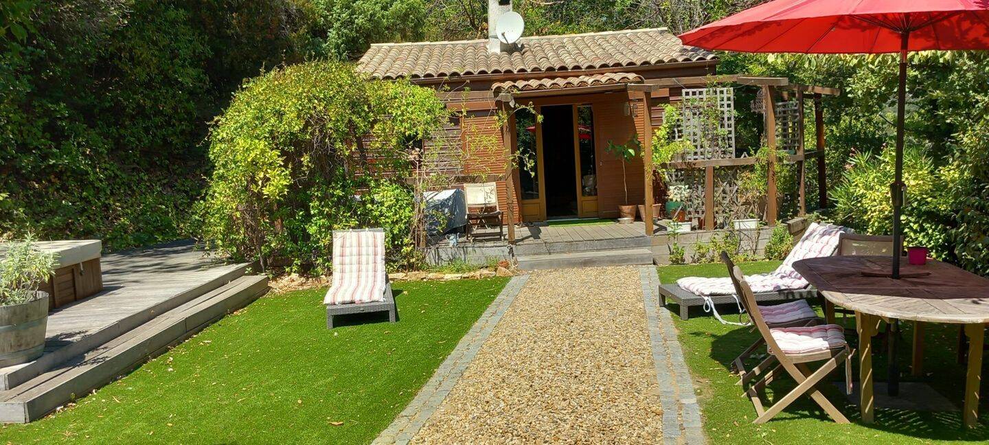 Maison 3 pièces 53 m² · à La Garde-Freinet · 53 m² · 65 000 €