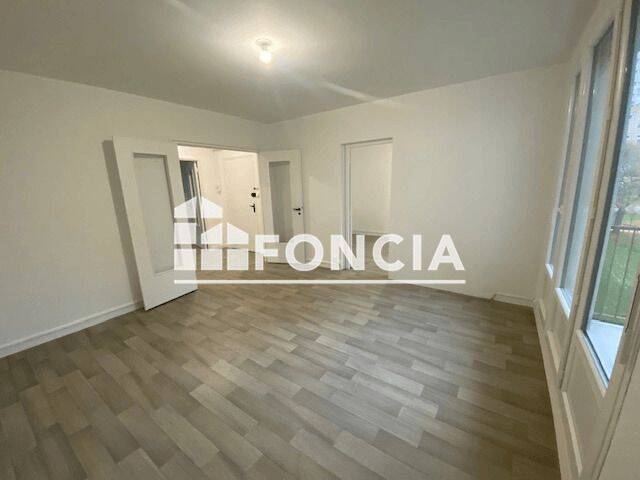 4 pièces 76 m² · à Rennes · 76 m² · 890 €/mois
