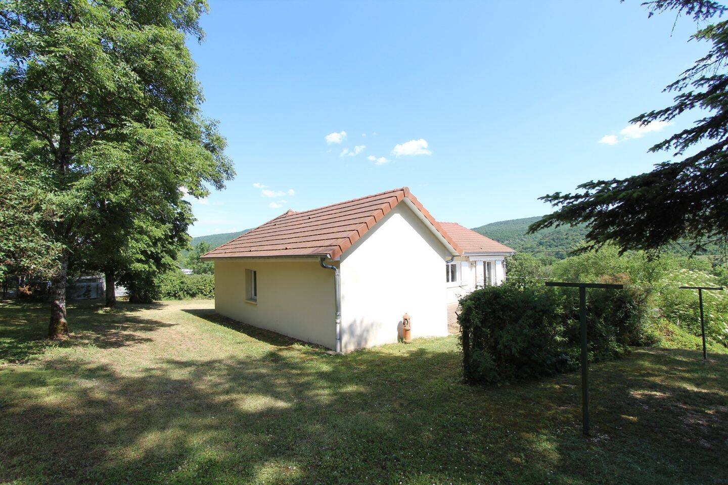Maison 5 pièces 106 m² · à Sainte-Marie-sur-Ouche · 106 m² · 330 000 €