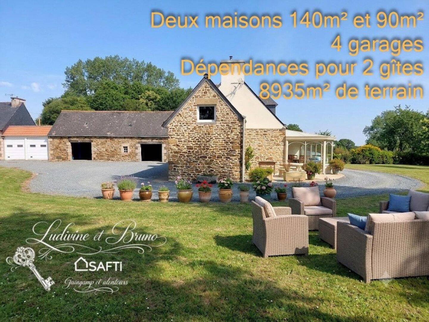 Maison 11 pièces 230 m² · à Plouëc-du-Trieux · 230 m² · 467 000 €