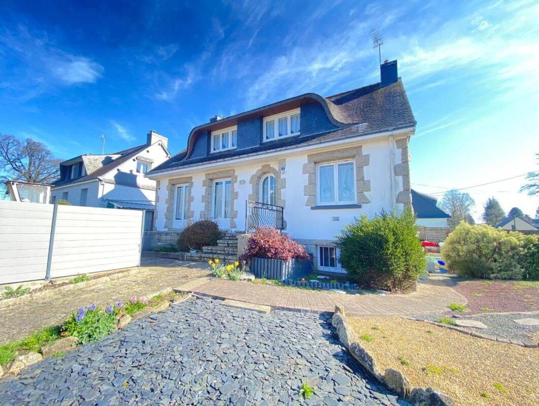 Maison 6 pièces 136 m² · à Saint-Jean-Brévelay · 136 m² · 252 000 €