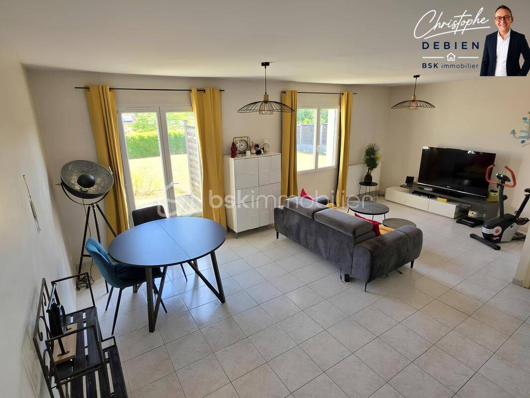Maison 4 pièces 74 m² · à Essarts en Bocage · 74 m² · 210 000 €