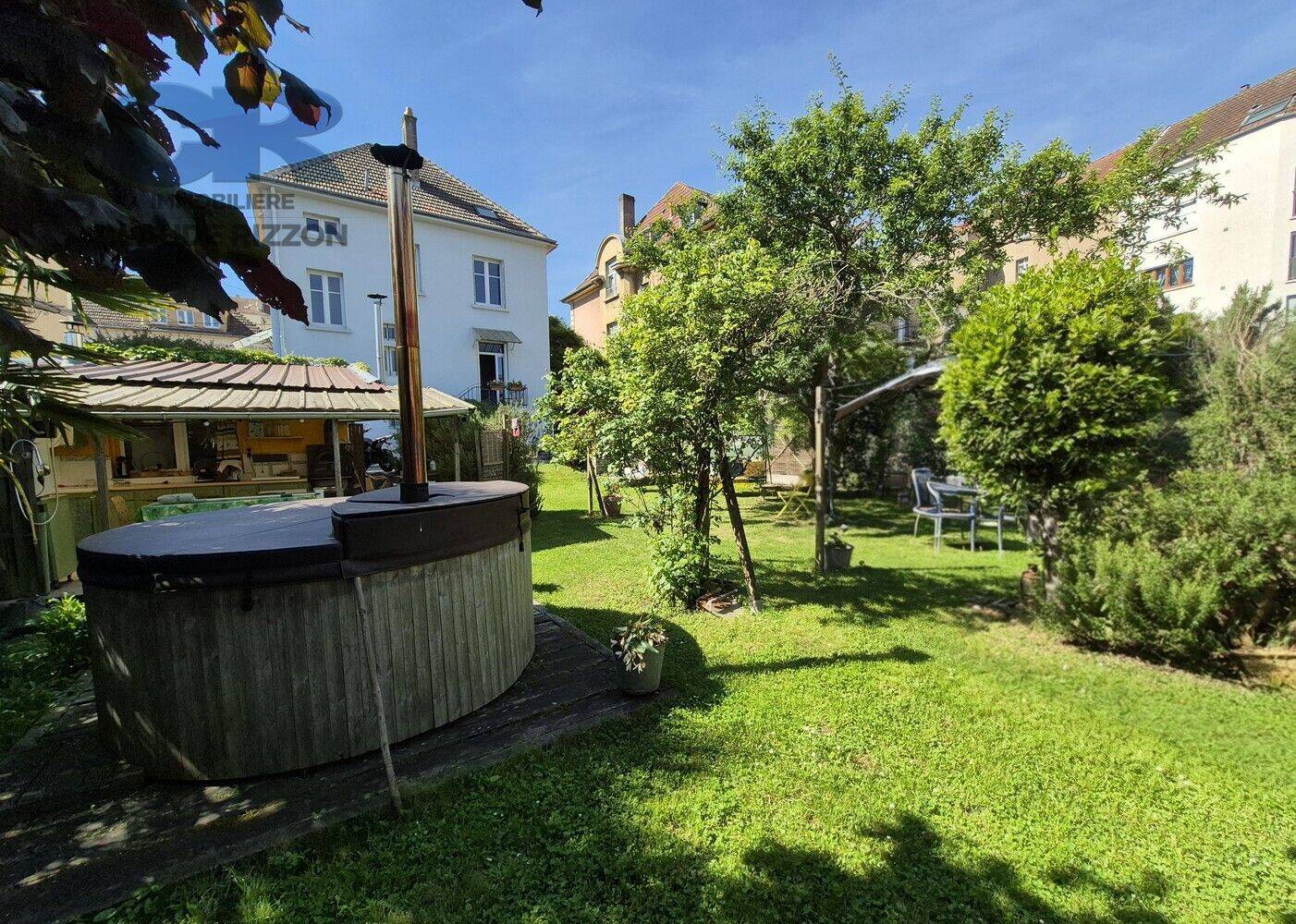 Maison 10 pièces 160 m² · à Metz · 160 m² · 575 000 €
