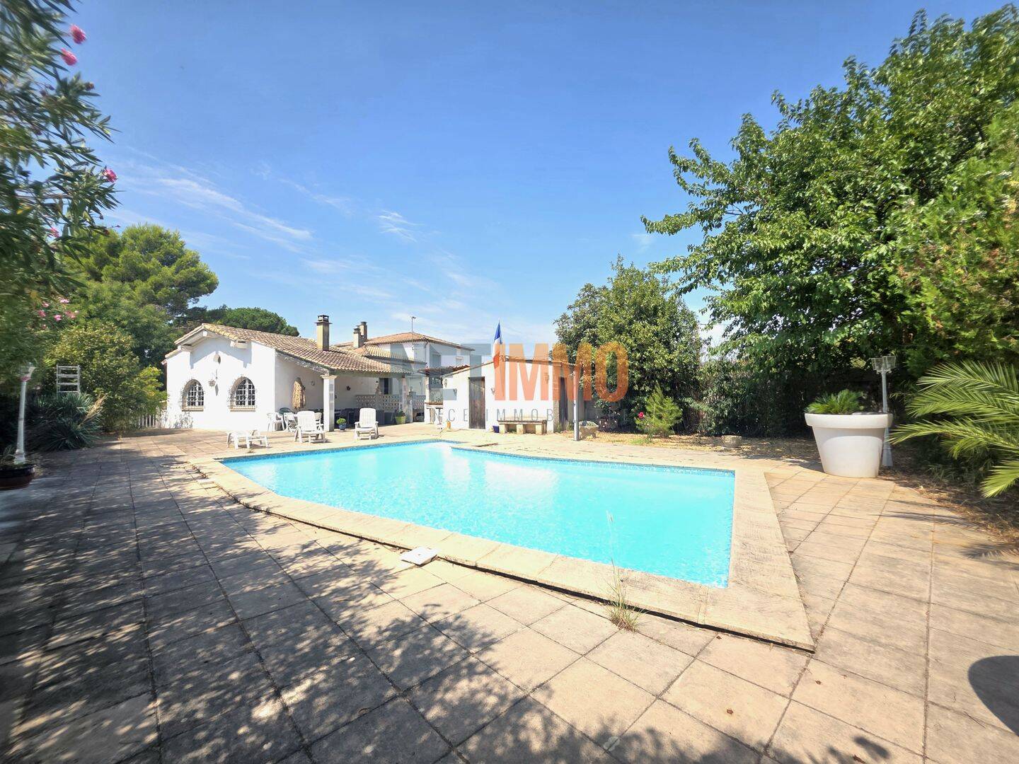 Maison 6 pièces 165 m² · à Aimargues · 165 m² · 470 000 €