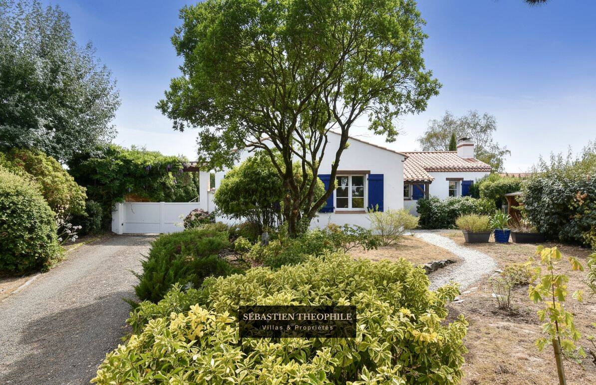 Maison 5 pièces 140 m² · à Le Fenouiller · 140 m² · 447 800 €
