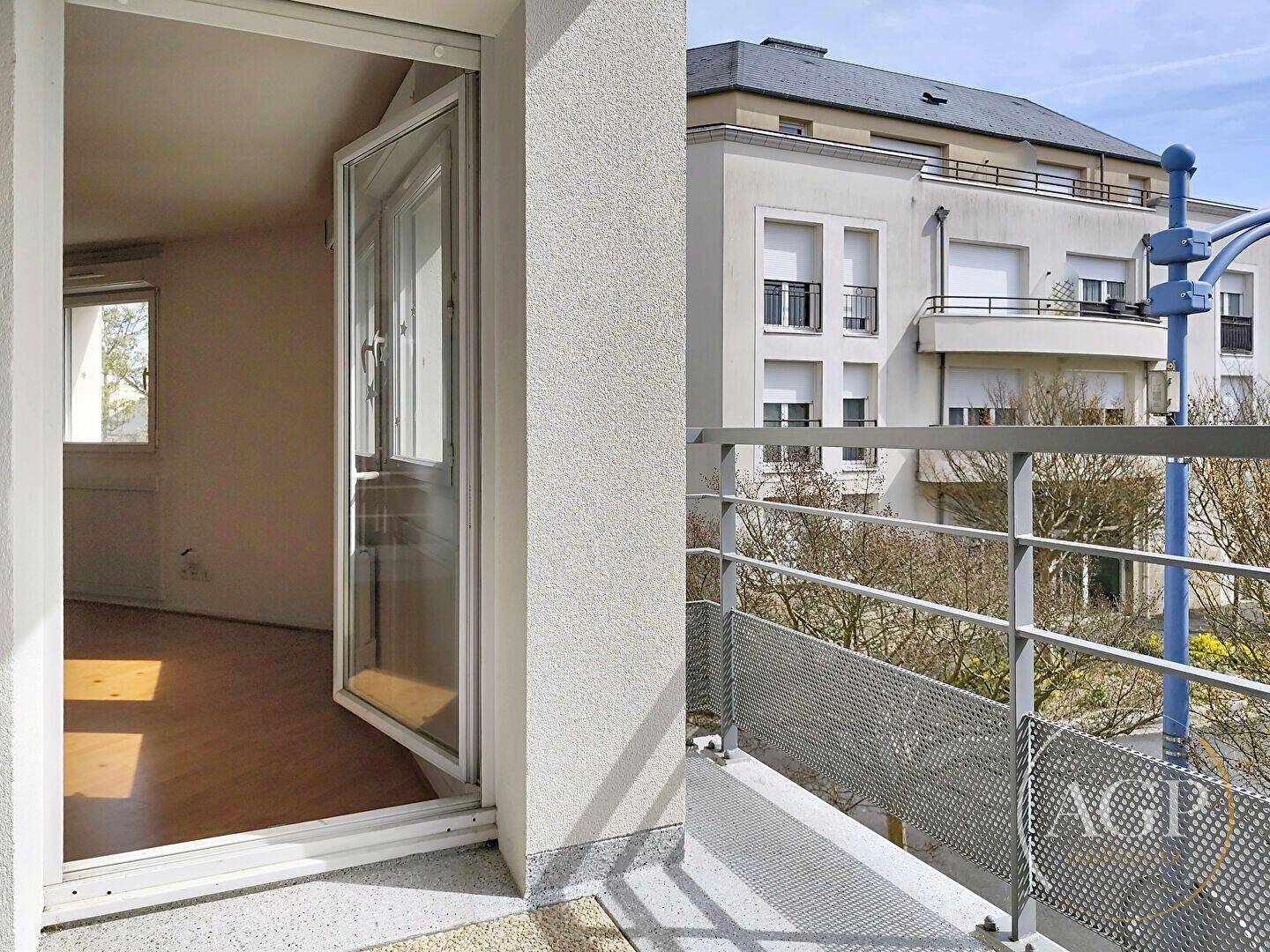 Appartement 5 pièces 99 m² · à Fleury-les-Aubrais · 99 m² · 189 000 €