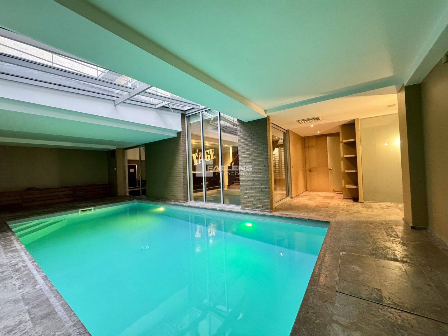 Appartement 5 pièces 435 m² · à Lille · 434,7 m² · 1 100 000 €