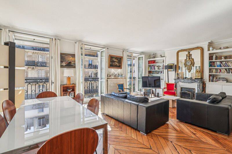 Appartement 4 pièces 112 m² · à Paris 4ème Arrondissement · 112 m² · 1 690 000 €