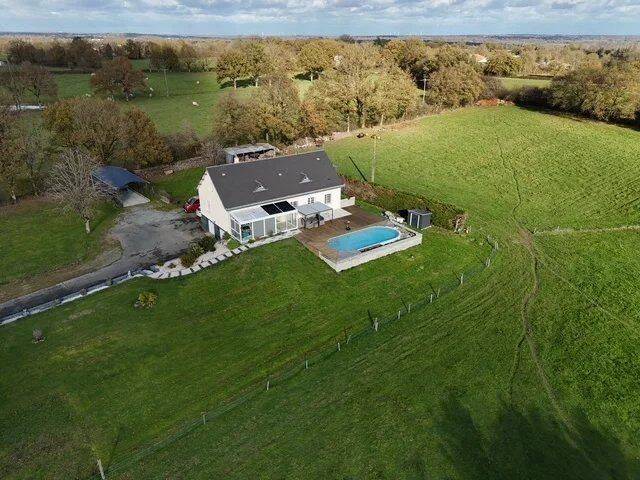 Maison 6 pièces 174 m² · à Bressuire · 174 m² · 219 000 €
