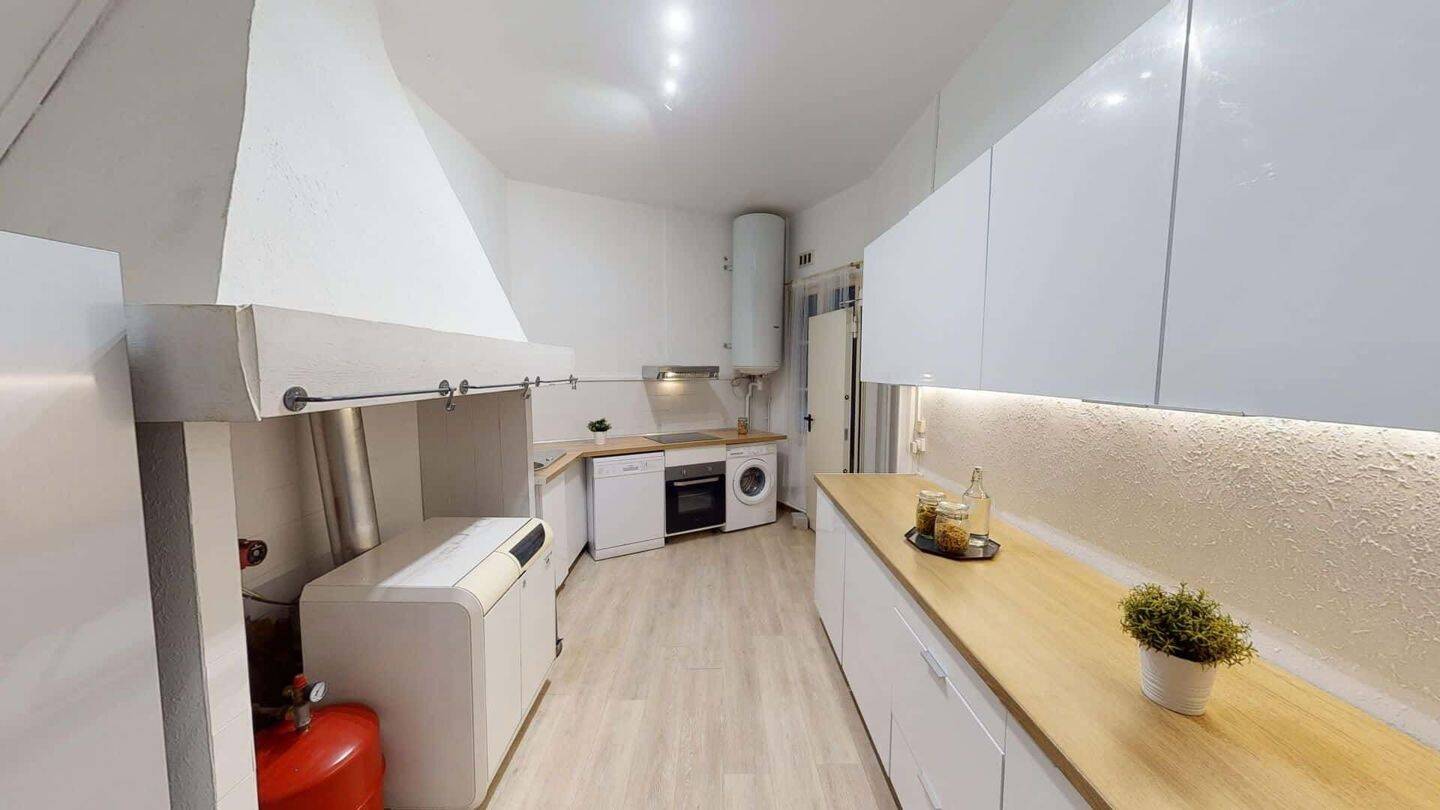 Chambre dans le 29 rue Maguelone - Colocation — 11