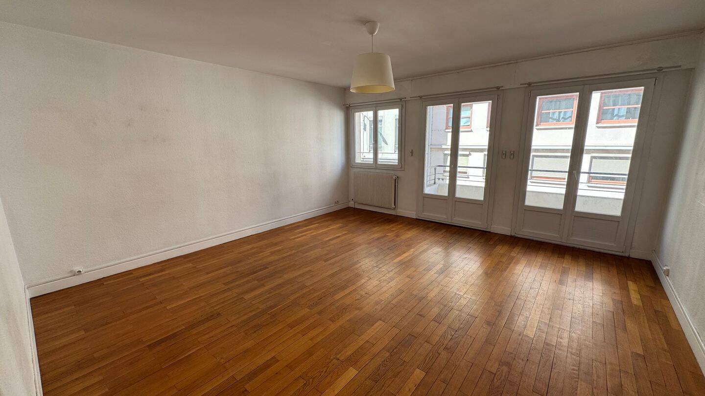 Appartement 3 pièces 73 m² · à Lyon 3ème Arrondissement · 72,9 m² · 997 €/mois