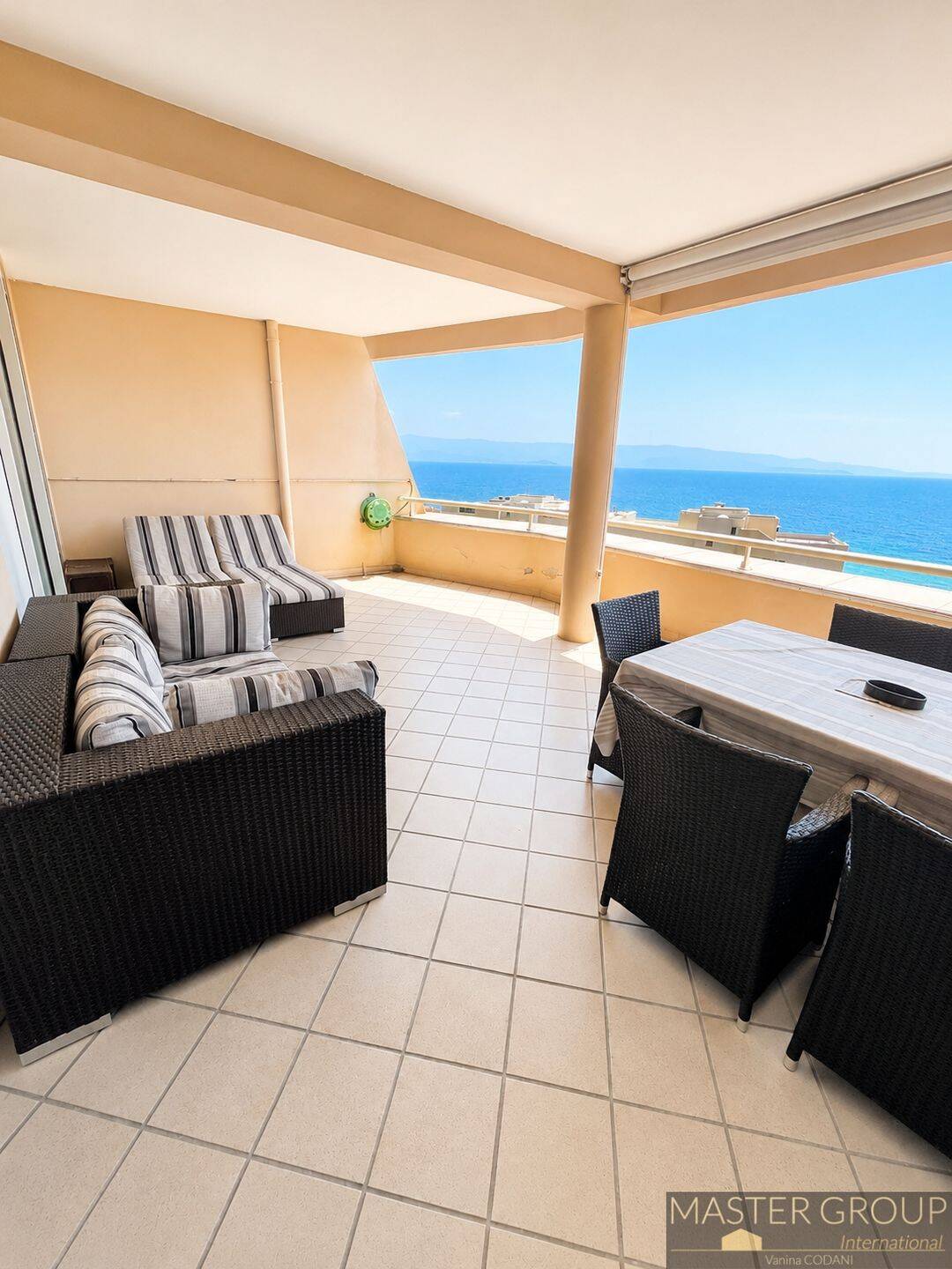 Appartement 3 pièces 88 m² · à Ajaccio · 88 m² · 1 600 €/mois