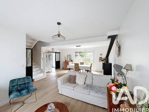 Maison à vendre 457 000 € 5 pièces 4 chambres 133 m² 613 m² de terrain Levée-Mévrais-Lande-Reinais Betton 35830