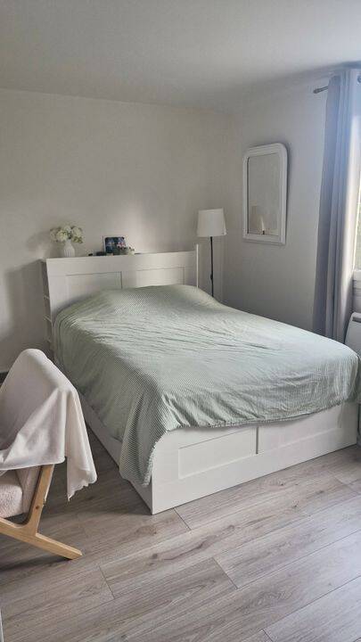 Appartement 1 pièce 18 m² · à Fresnes · 18 m² · 700 €/mois
