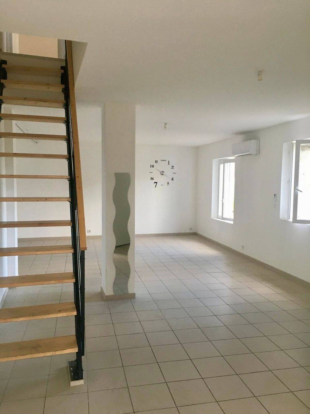 Appartement 3 pièces 89 m² · à Montélimar · 89 m² · 785 €