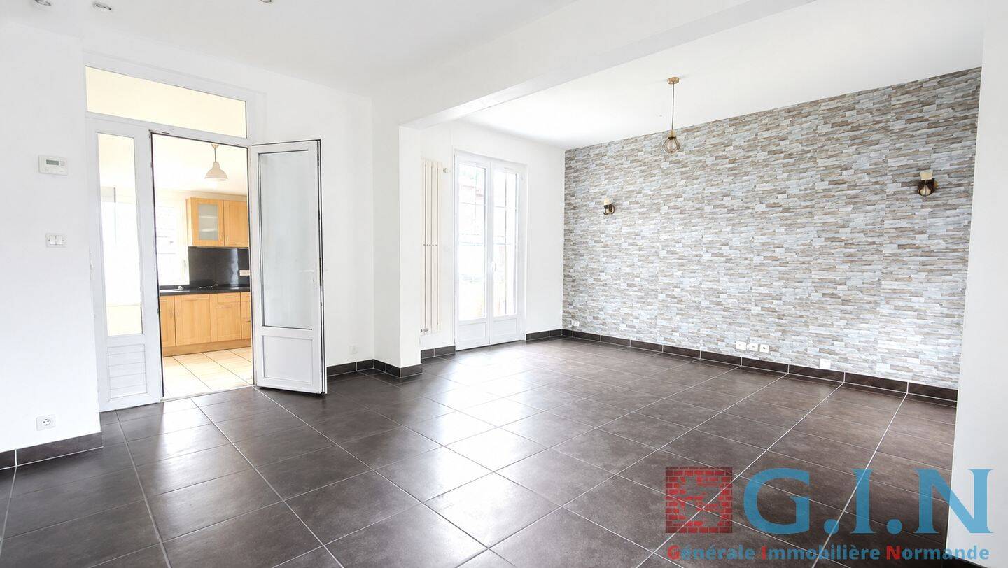 Maison 5 pièces 85 m² · à Saint-Aubin-Épinay · 84,6 m² · 170 500 €