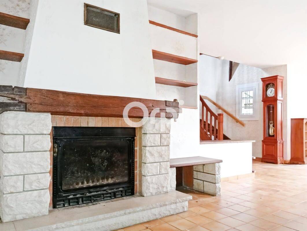 Maison 5 pièces 173 m² · à Oloron-Sainte-Marie · 173 m² · 255 500 €