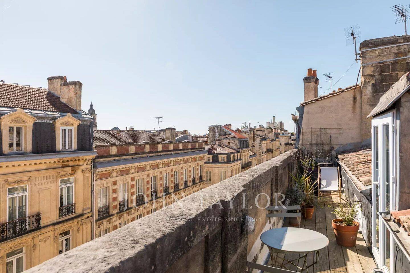 Appartement 4 pièces 102 m² · à Bordeaux · 102 m² · 447 000 €