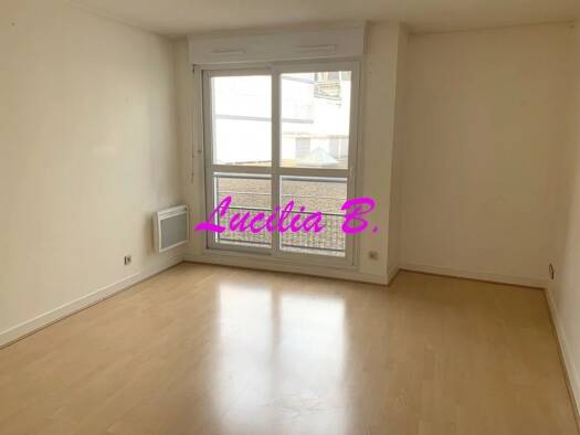 Appartement à louer 710 € 2 pièces 1 chambre 46,3 m² 1er étage Tours 37000