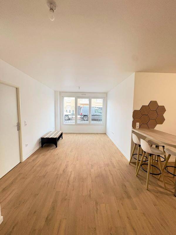 Appartement 2 pièces 46 m² · à Le Blanc-Mesnil · 45,8 m² · 1 180 €