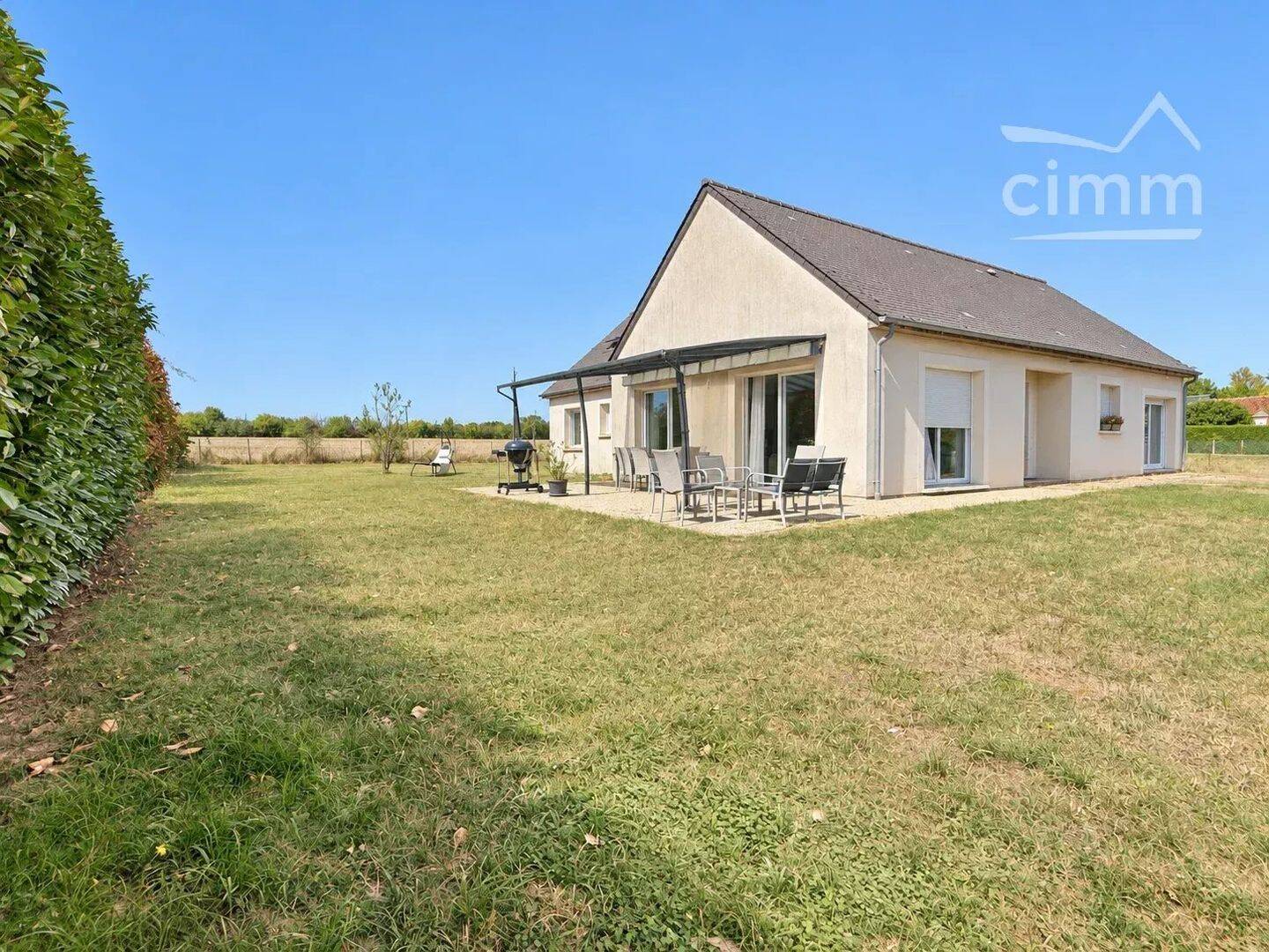 Maison 7 pièces 148 m² · à La Croix-en-Touraine · 148 m² · 335 000 €