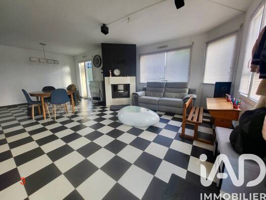 Maison à vendre 261 000 € 5 pièces 4 chambres 105 m² 630 m² de terrain Lassy 35580