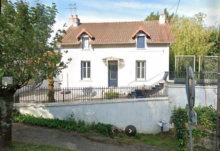 Maison 5 pièces 115 m² · à Valence-en-Poitou · 115 m² · 700 €