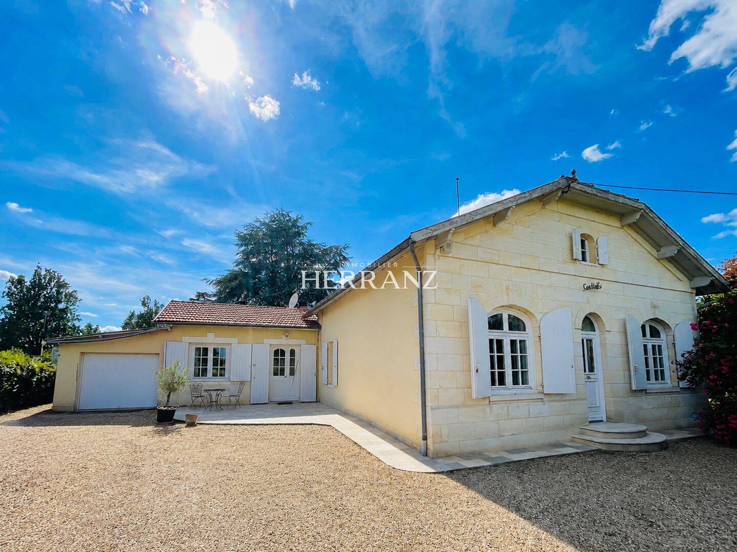 Maison 9 pièces 183 m² · à Libourne · 183 m² · 449 000 €
