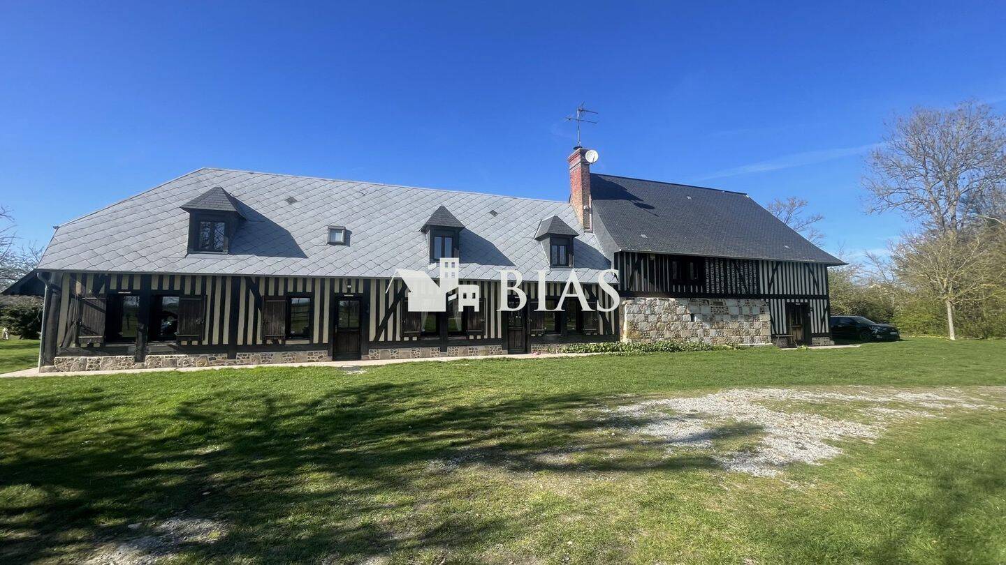 Maison 10 pièces 223 m² · à Broglie · 223 m² · 840 000 €