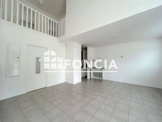Appartement 5 pièces 90 m² · à Nantes · 89,8 m² · 993 €