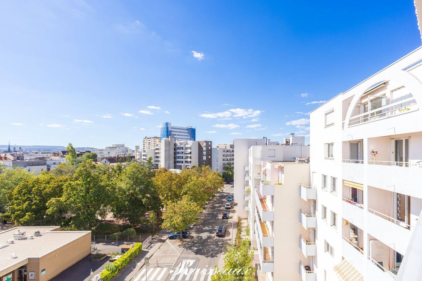 Appartement 4 pièces 90 m² · à Dijon · 89,6 m² · 240 000 €