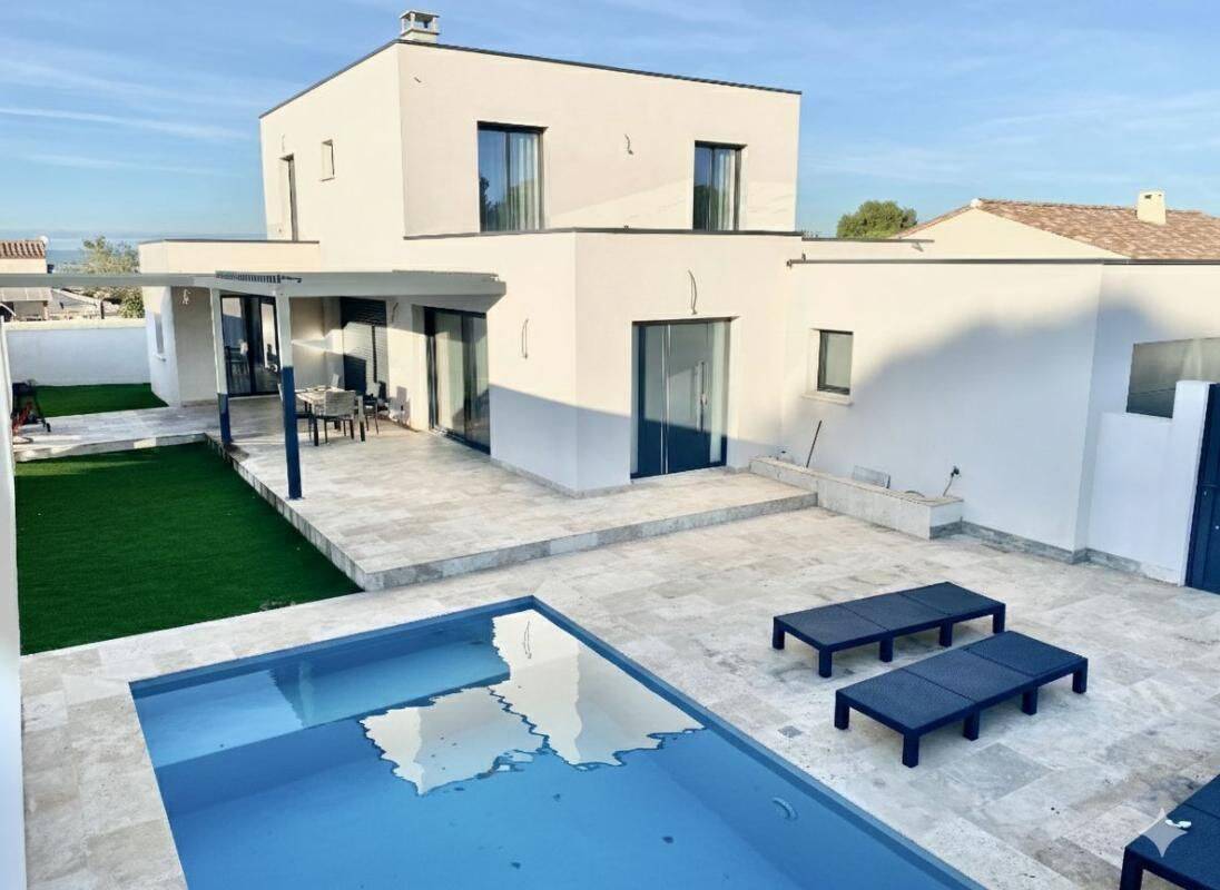 Maison 6 pièces 183 m² · à Beauvoisin · 183 m² · 479 000 €