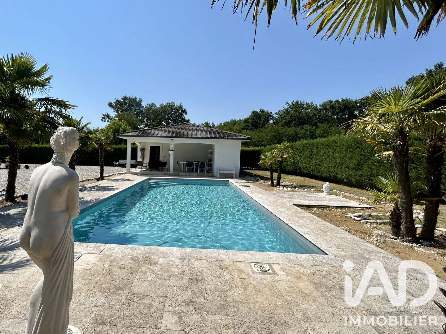 Maison 6 pièces 180 m² · à Lesparre-Médoc · 180 m² · 498 500 €