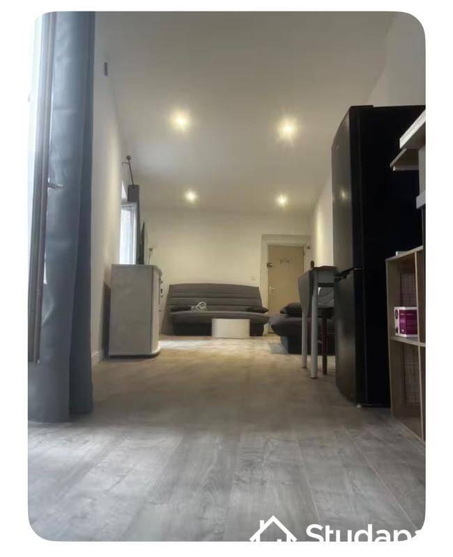 Appartement 1 pièce 29 m² · à Nîmes · 29 m² · 540 €