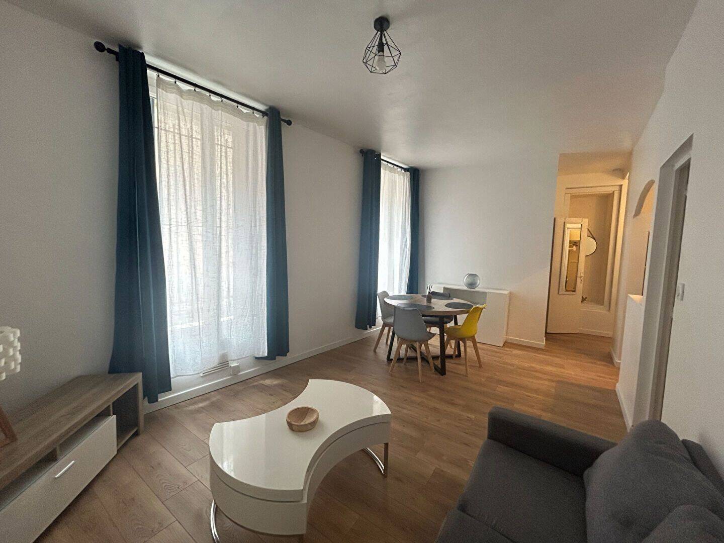 Appartement 2 pièces 40 m² · à Nîmes · 40 m² · 550 €