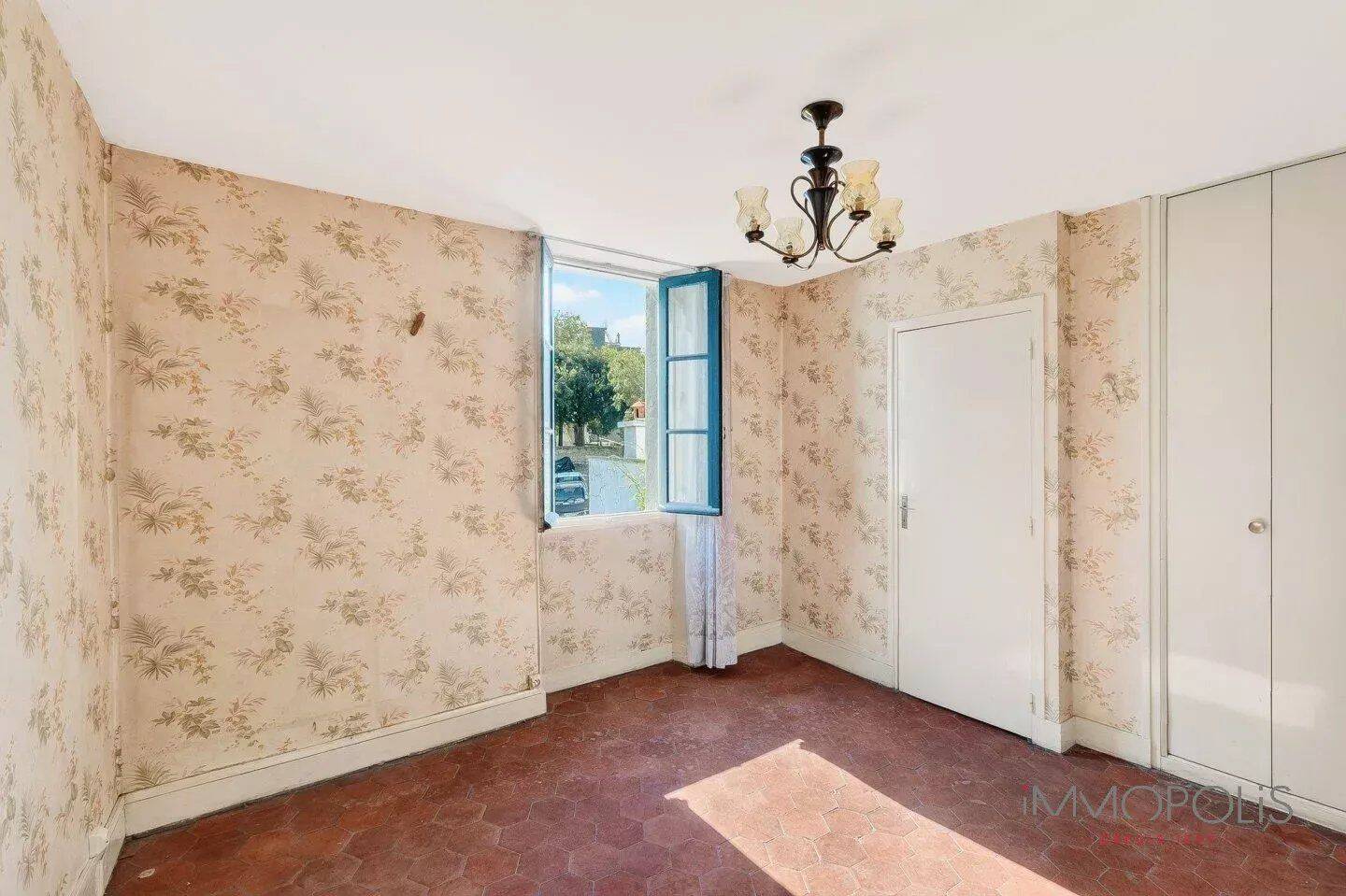 Appartement 2 pièces 36 m² · à Paris 18ème Arrondissement · 35,5 m² · 375 000 €