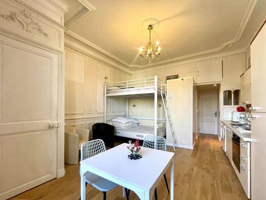 Appartement à vendre 85 000 € 1 pièce 25 m² Étage 2/3 Mont-Dore 63240