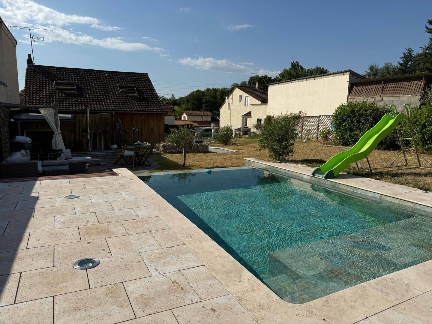 Maison 7 pièces 172 m² · à Bellerive-sur-Allier · 172 m² · 330 000 €