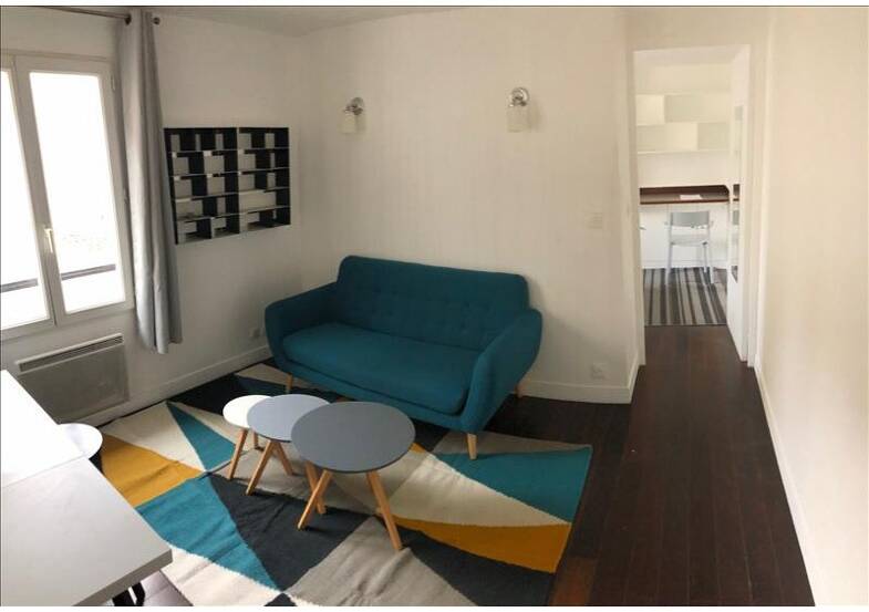 Appartement à louer 995 € 2 pièces 1 chambre 28 m² 5ème étage Faubourg du Temple-Hôpital Saint Louis Paris 10ème 75010