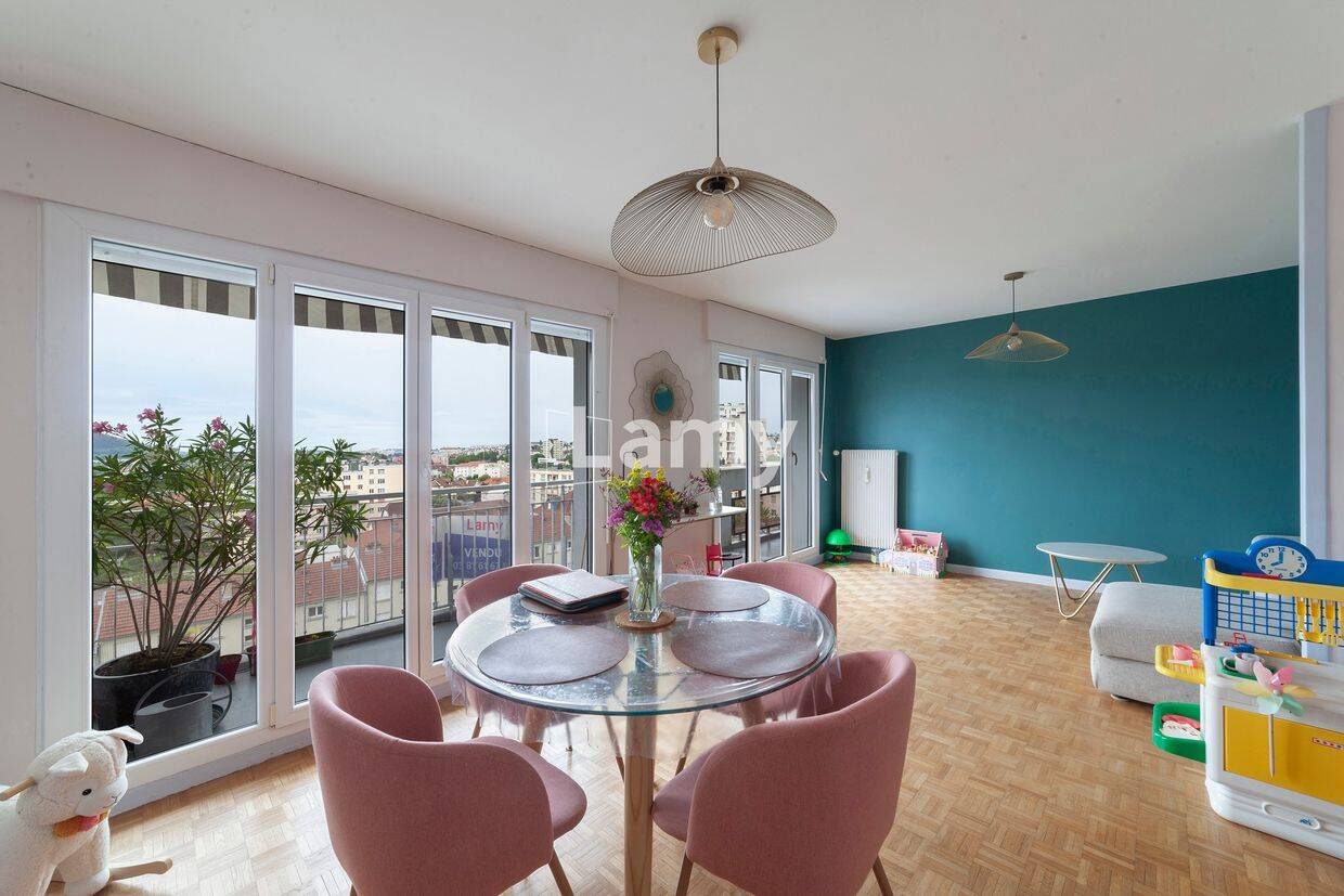 Appartement 4 pièces 72 m² · à Besançon · 71,6 m² · 182 000 €