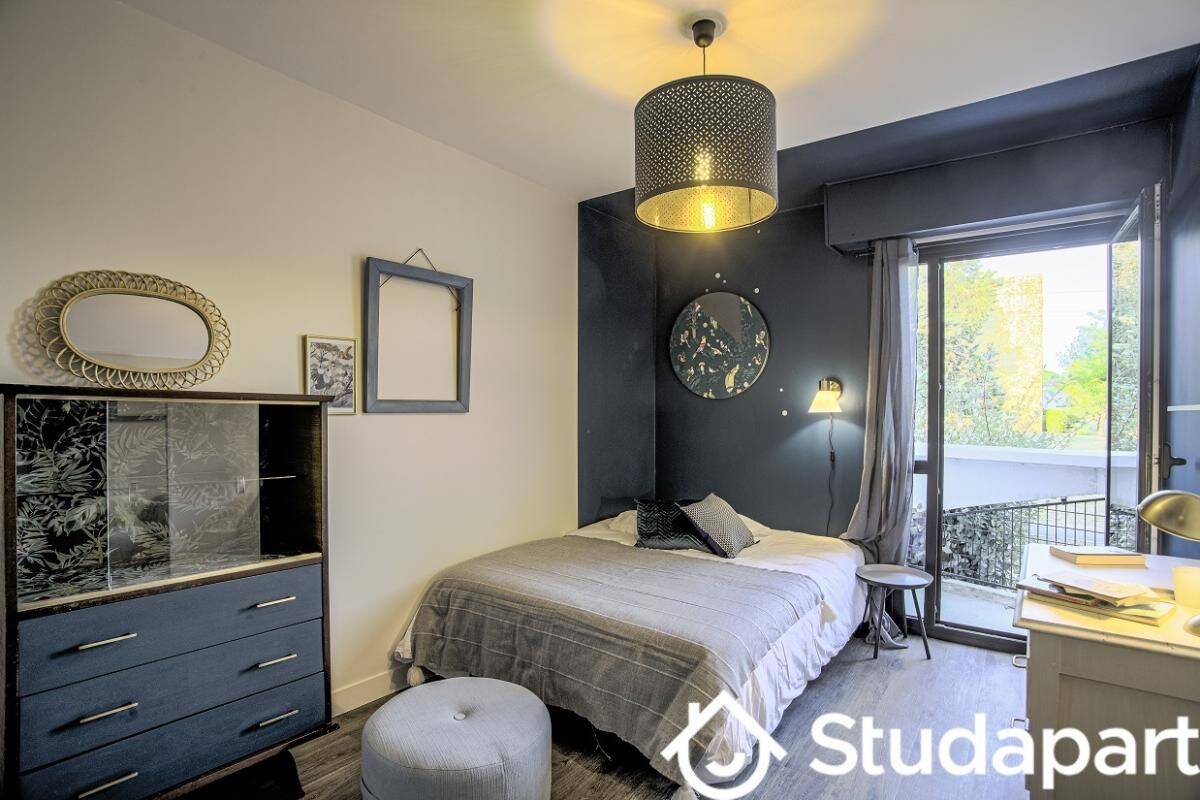 1 pièce 10 m² · à Pessac · 10 m² · 570 €/mois