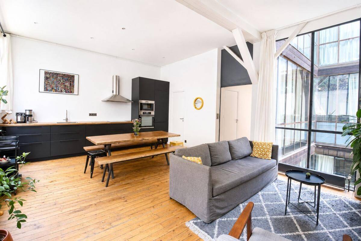 Appartement 3 pièces 80 m² · à Paris 18ème Arrondissement · 80 m² · 910 000 €