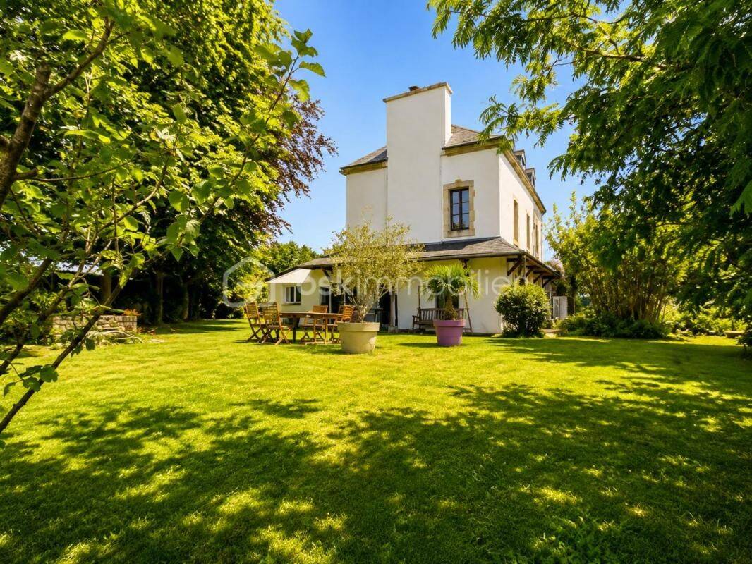Maison 8 pièces 213 m² · à Pluneret · 213 m² · 499 200 €