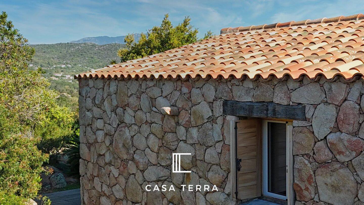 Maison 5 pièces 105 m² · à Porto-Vecchio · 105 m² · 735 000 €