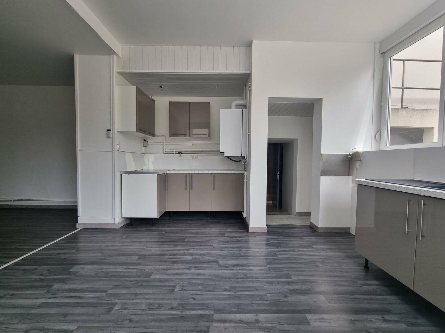 Appartement 5 pièces 98 m² · à Château-Salins · 98 m² · 750 €
