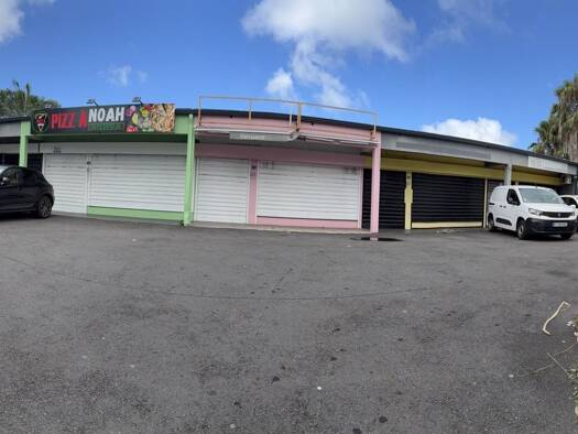 Immeuble à vendre 885 000 € 452 m² Le Tampon 97430