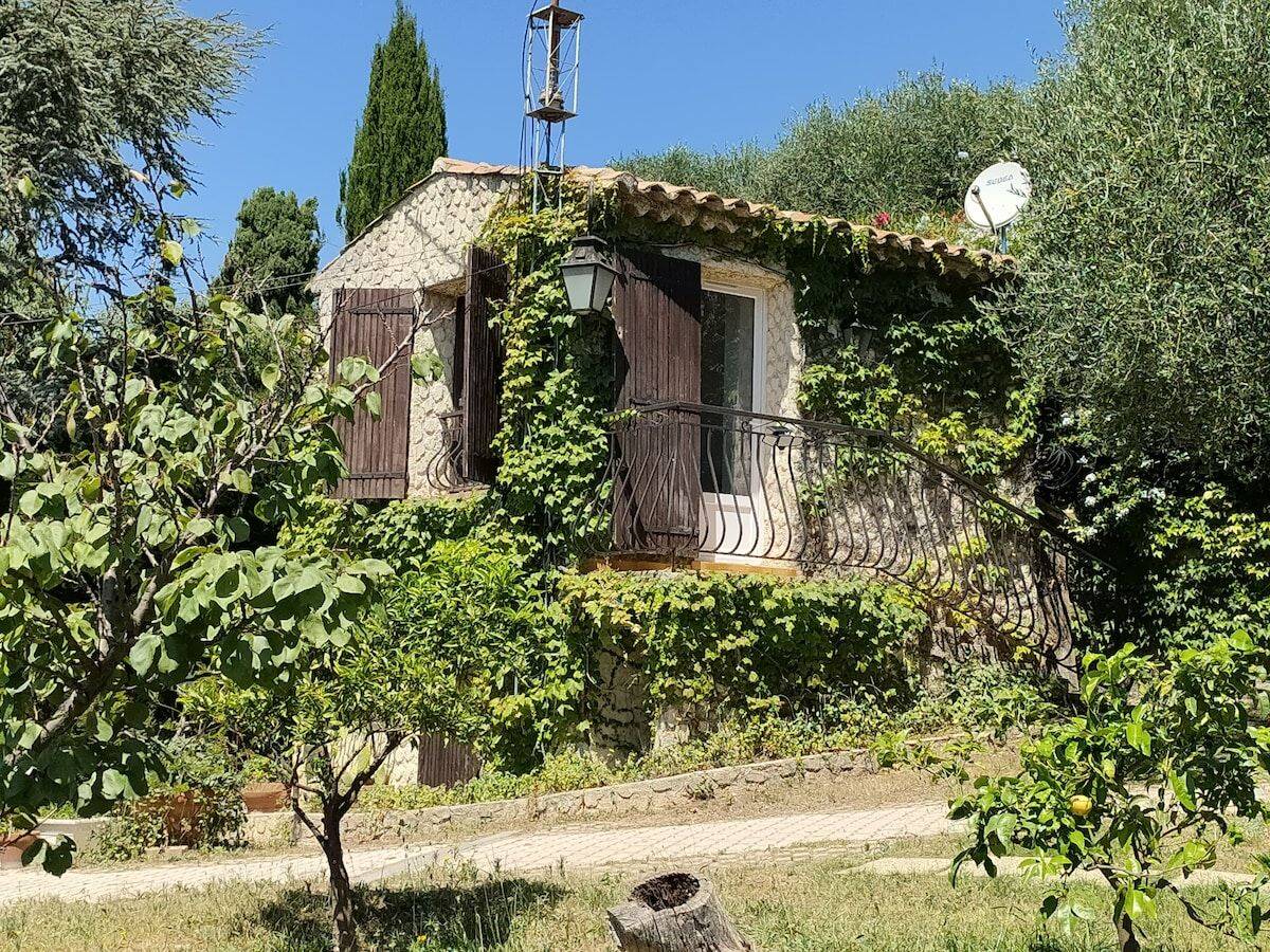 Appartement 1 pièce 11 m² · à Nice · 11 m² · 460 €